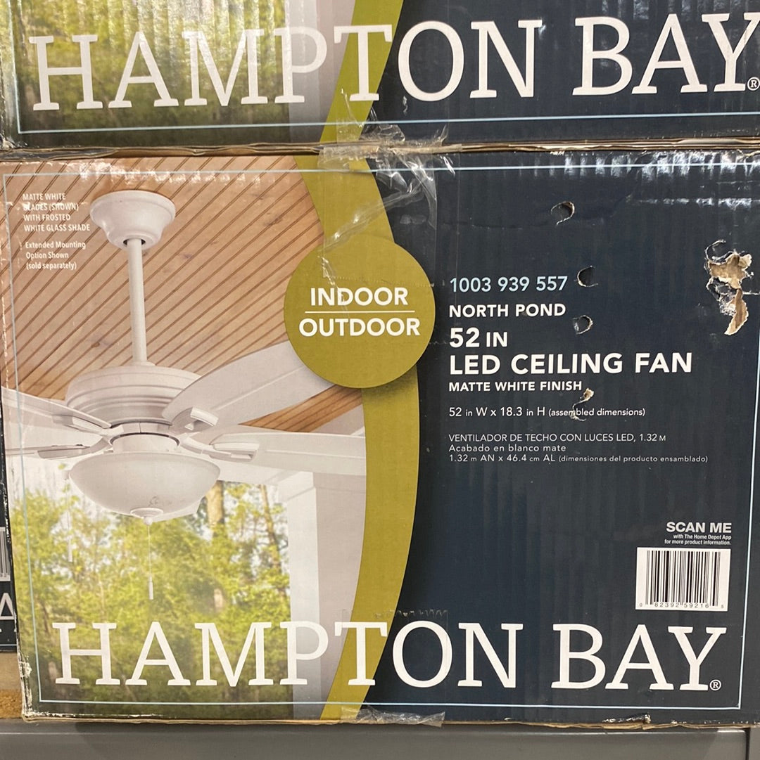 Hampton Bay
North Pond 52 in. Indoor/ Outdoor LED Matte White Ceiling Fan with Light Kit, Reversible Motor and Reversible Blades